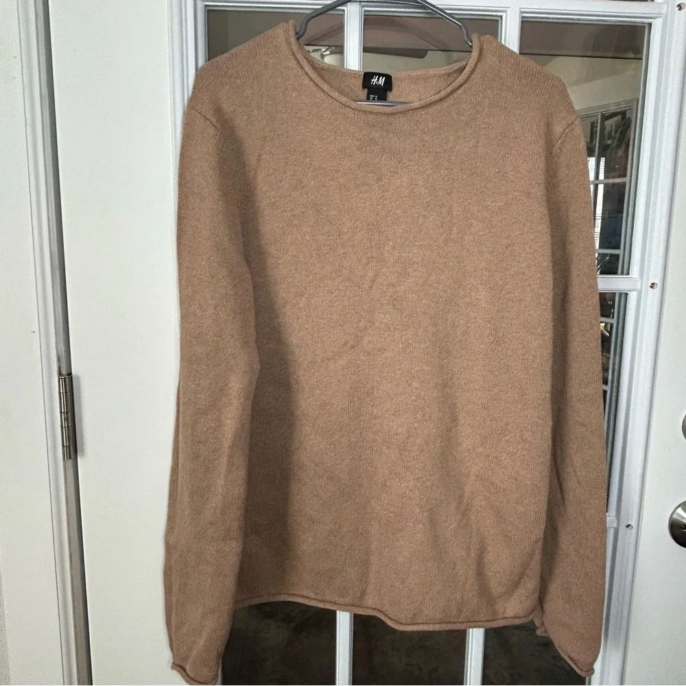 H&M Men's Camel Rollneck Sweater Size XL